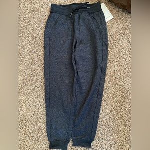 Lululemon Scuba HR Jogger *Spark